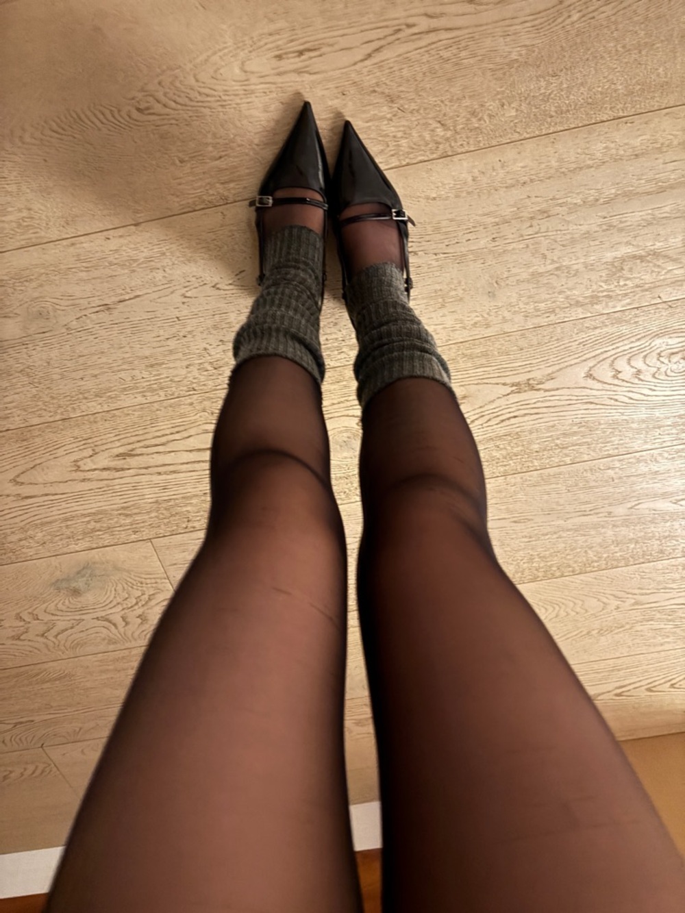 Zara Black Patent Pointed-Toe Slingback Heels - Picture 2 of 3